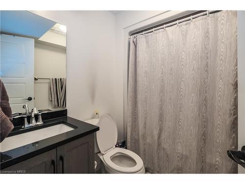 1552 Bowler Drive, Windsor, ON - Indoor Photo Showing Bathroom