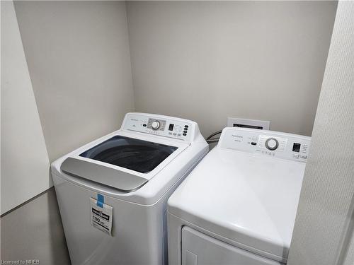 Basement-400 Wild Calla Street, Waterloo, ON - Indoor Photo Showing Laundry Room