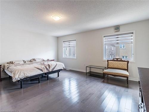 20 Idol Road, Brampton, ON - Indoor Photo Showing Bedroom