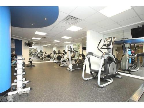 1507-85 Bloor Street E, Toronto, ON - Indoor Photo Showing Gym Room