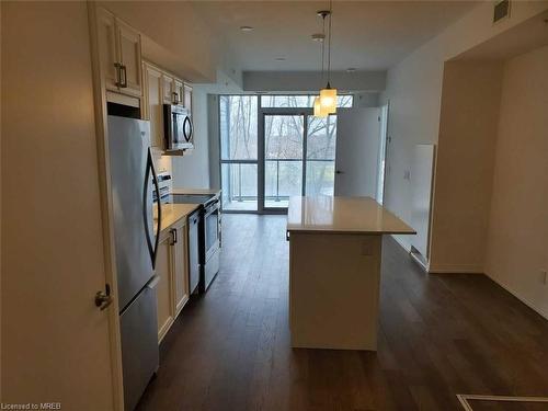 416-7711 Green Vista Gate, Niagara Falls, ON - Indoor Photo Showing Kitchen