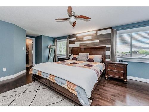 100 Acorn Way, Cambridge, ON - Indoor Photo Showing Bedroom