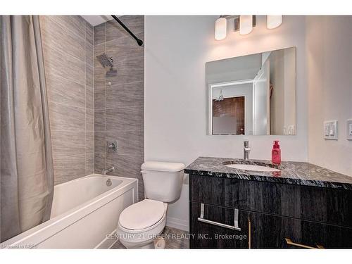 2712-108 Garment Street, Kitchener, ON - Indoor Photo Showing Bathroom