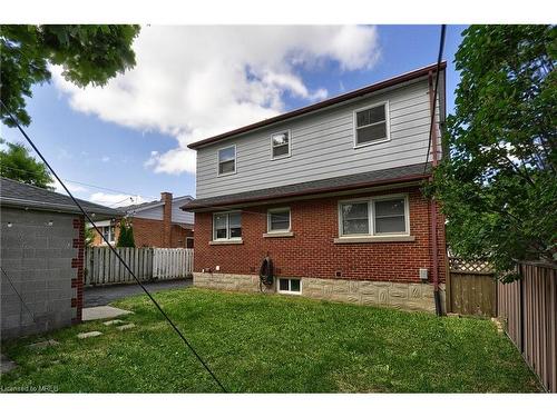 442 Highland Road E, Kitchener, ON - Outdoor With Exterior