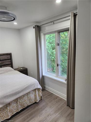 428 Beaumont Drive, Bracebridge, ON - Indoor Photo Showing Bedroom