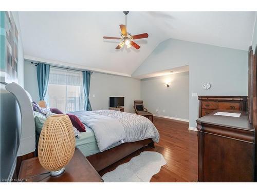 5229 Preservation Circle, Mississauga, ON - Indoor Photo Showing Bedroom