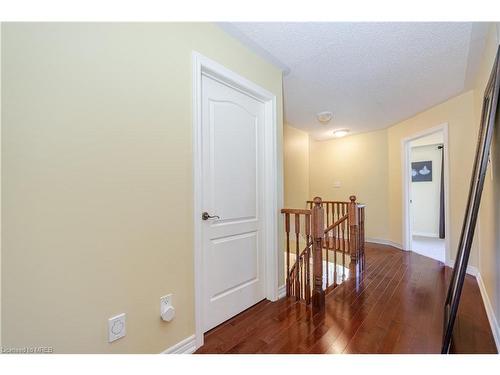 5229 Preservation Circle, Mississauga, ON - Indoor Photo Showing Other Room