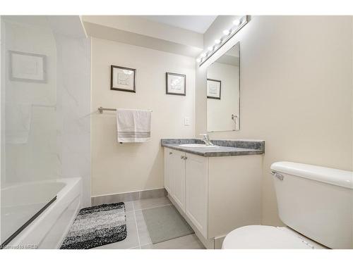5229 Preservation Circle, Mississauga, ON - Indoor Photo Showing Bathroom
