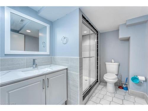 232 Patrice Drive, Windsor, ON - Indoor Photo Showing Bathroom