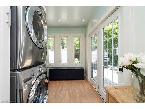 24 Ellen Street, Brampton, ON - Indoor Photo Showing Laundry Room