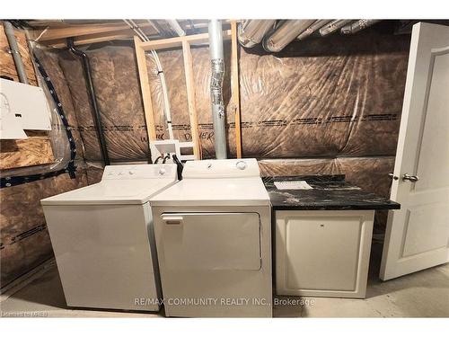 27 Summer Lane Lane, Peterborough, ON - Indoor Photo Showing Laundry Room