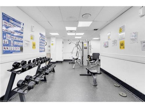 609-335 Webb Drive, Mississauga, ON - Indoor Photo Showing Gym Room