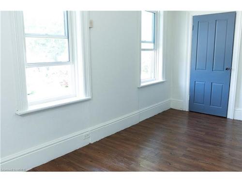 93 Melbourne Street W, Kawartha Lakes, ON - Indoor Photo Showing Other Room