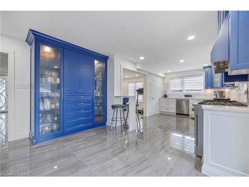 107 Kennedy Avenue, Hamilton, ON - Indoor Photo Showing Kitchen