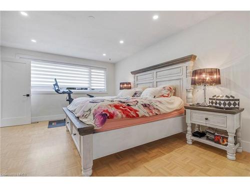 107 Kennedy Avenue, Hamilton, ON - Indoor Photo Showing Bedroom