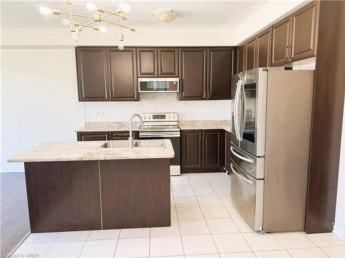 72 Maclachlan Avenue, Haldimand, ON - Indoor Photo Showing Kitchen With Double Sink