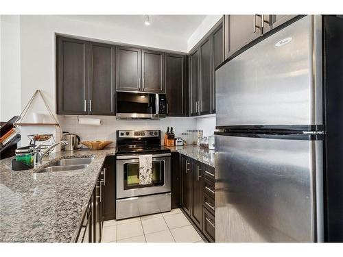 1512-9245 Jane Street, Maple, ON - Indoor Photo Showing Kitchen With Stainless Steel Kitchen With Double Sink