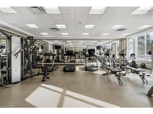 1512-9245 Jane Street, Maple, ON - Indoor Photo Showing Gym Room