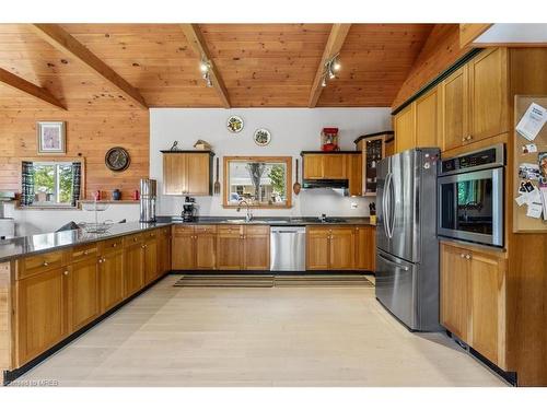 813 Port Maitland Road, Haldimand County, ON - Indoor Photo Showing Kitchen