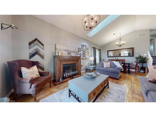 1 Fuller Drive, Caledonia, ON - Indoor Photo Showing Living Room With Fireplace
