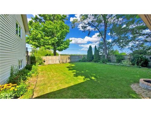 1 Fuller Drive, Caledonia, ON - Outdoor