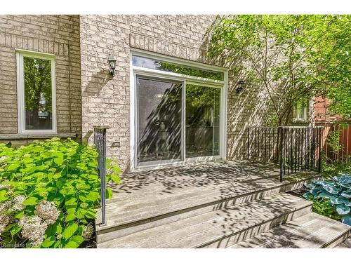 3303 Fox Run Circle, Oakville, ON - Outdoor