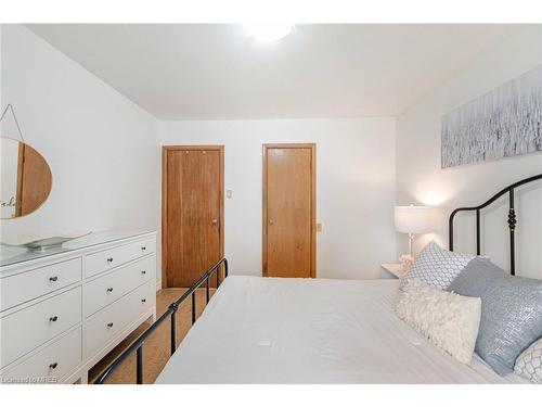 68 Albemarle Street, Brantford, ON - Indoor Photo Showing Bedroom