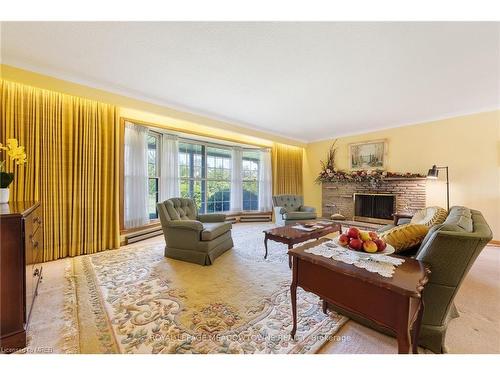 7762 Creditview Road, Brampton, ON - Indoor Photo Showing Living Room With Fireplace