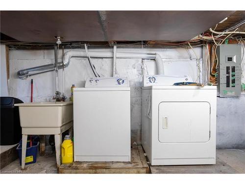 758 Victoria Street, Kingston, ON - Indoor Photo Showing Laundry Room