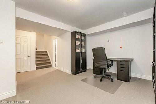 12 Hayloft Court, Brampton, ON - Indoor