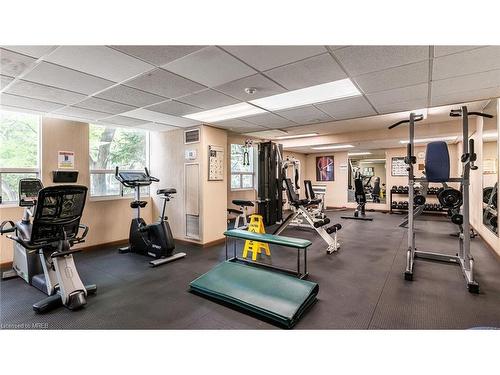 3003-3650 Kaneff Crescent, Mississauga, ON - Indoor Photo Showing Gym Room