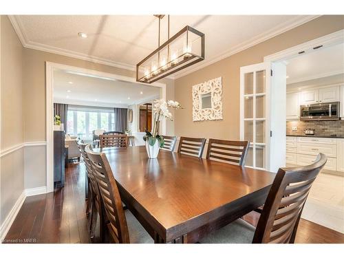 2380 Stillmeadow Road, Mississauga, ON - Indoor Photo Showing Dining Room