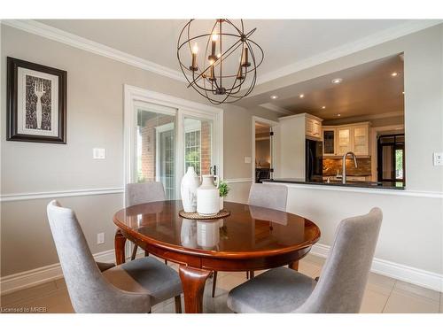 2380 Stillmeadow Road, Mississauga, ON - Indoor Photo Showing Dining Room