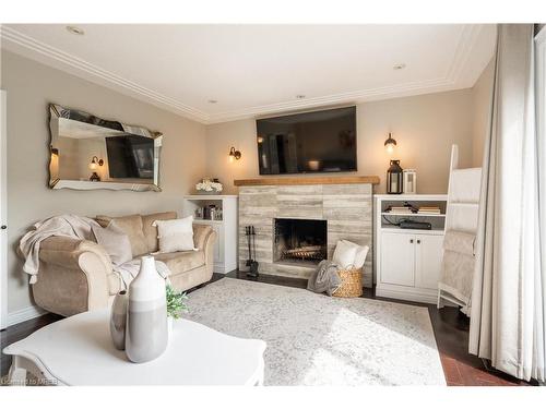 2380 Stillmeadow Road, Mississauga, ON - Indoor Photo Showing Living Room With Fireplace