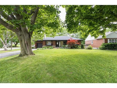 2067 Deyncourt Drive, Burlington, ON - Outdoor