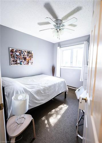 4106 Brigden Road, Petrolia, ON - Indoor Photo Showing Bedroom