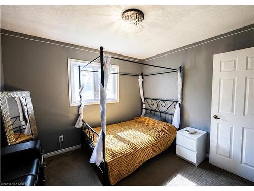 4106 Brigden Road, Petrolia, ON - Indoor Photo Showing Bedroom