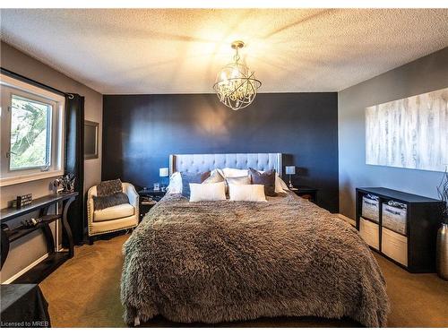 4106 Brigden Road, Petrolia, ON - Indoor Photo Showing Bedroom