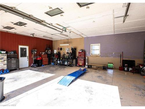 4106 Brigden Road, Petrolia, ON - Indoor Photo Showing Garage