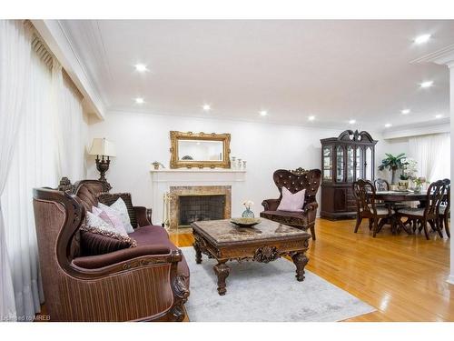 73 Thomson Drive, Waterdown, ON - Indoor Photo Showing Living Room With Fireplace