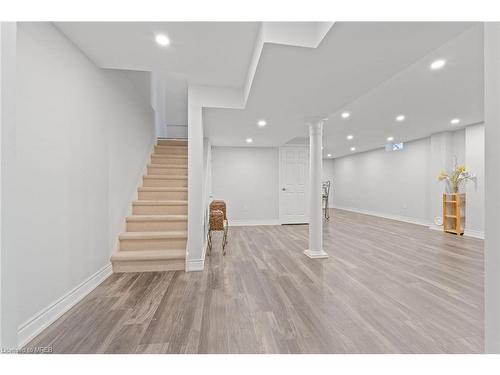 3455 Cherrington Crescent, Mississauga, ON - Indoor Photo Showing Other Room