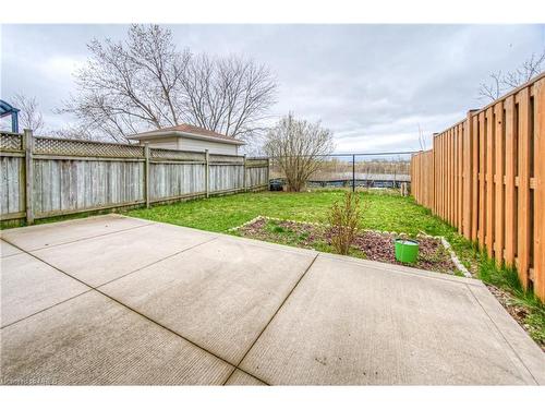 84 Stonecairn Drive, Cambridge, ON - Outdoor