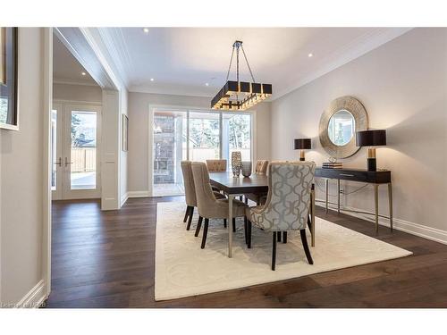 233 Indian Valley Trail, Mississauga, ON - Indoor Photo Showing Dining Room