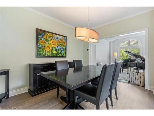 4152 Arbourfield Drive, Burlington, ON - Indoor Photo Showing Dining Room