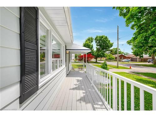 6957 Garden Street, Niagara Falls, ON - Outdoor With Deck Patio Veranda With Exterior