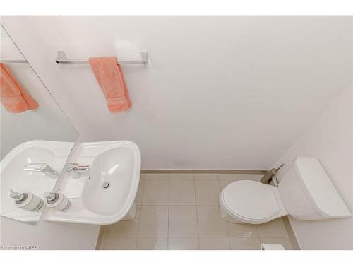 729-665 Cricklewood Drive, Mississauga, ON - Indoor Photo Showing Bathroom