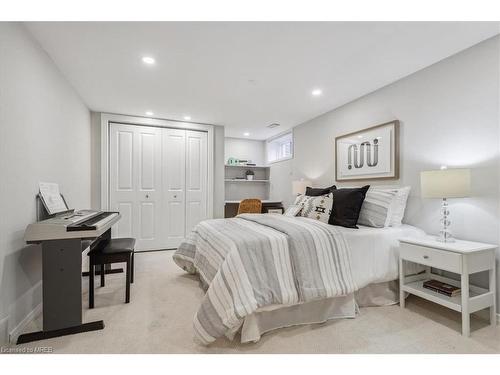 1422 Everall Road, Peel, ON - Indoor Photo Showing Bedroom