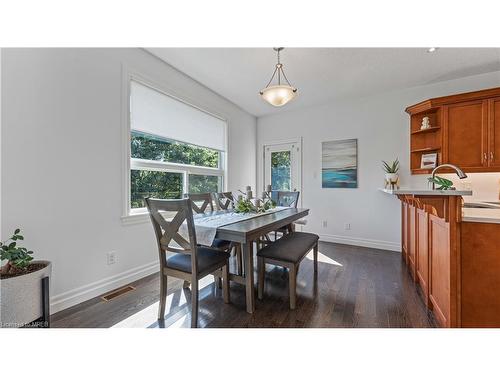 119 Chandos Drive, Kitchener, ON - Indoor Photo Showing Dining Room