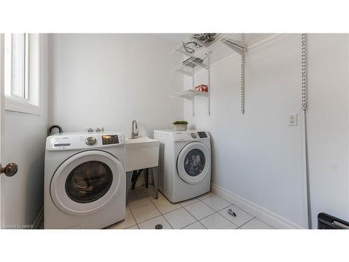 119 Chandos Drive, Kitchener, ON - Indoor Photo Showing Laundry Room
