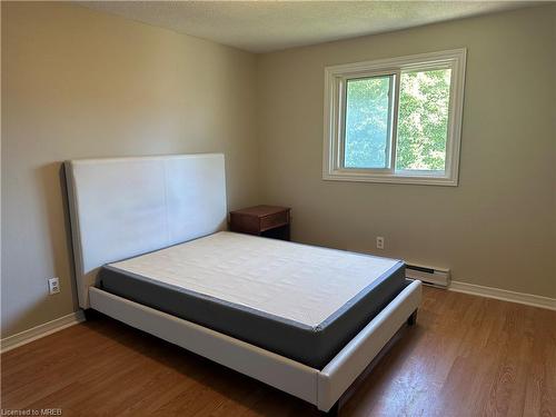 45-550 Second Street, London, ON - Indoor Photo Showing Bedroom